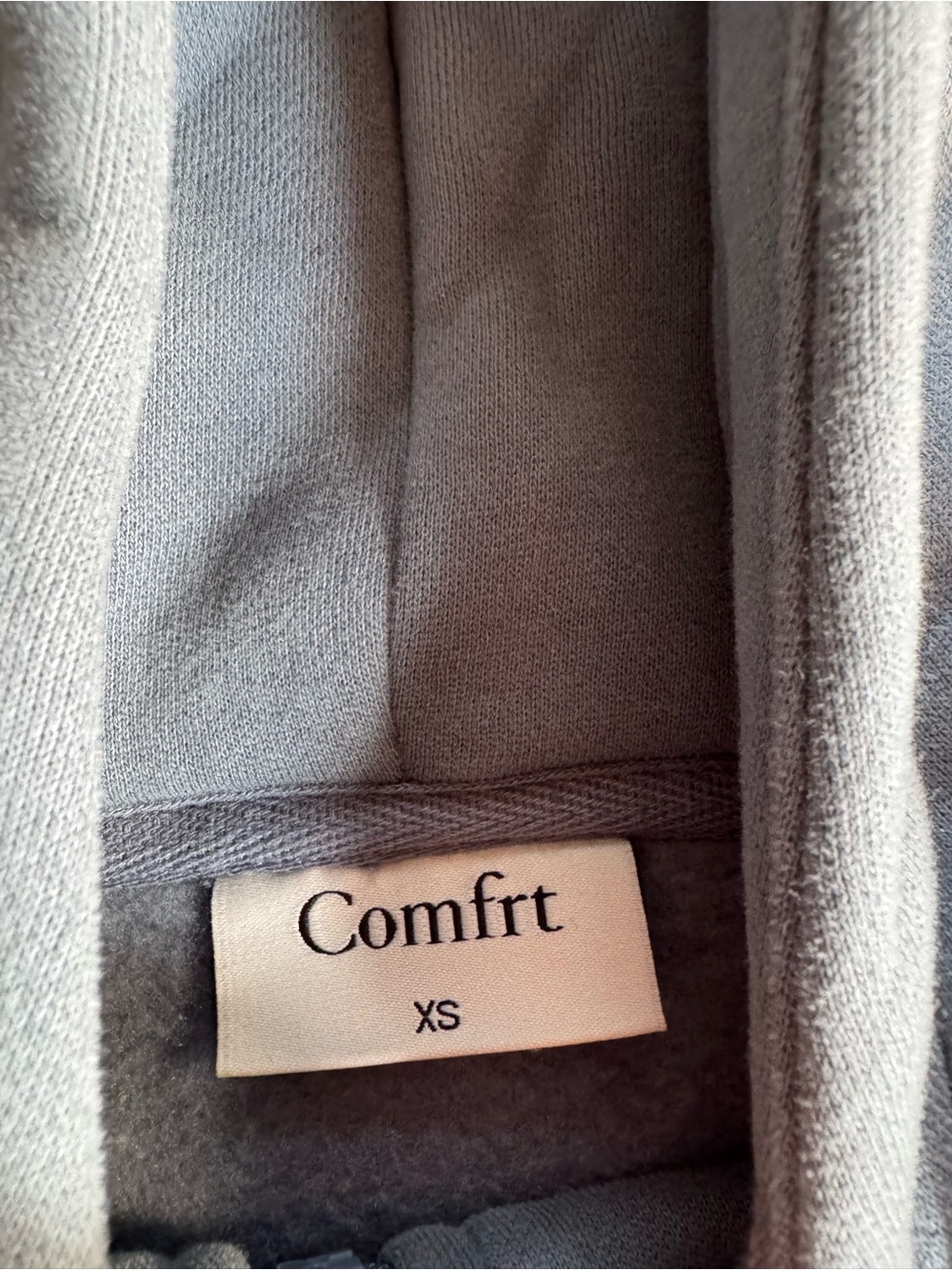 Comfrt zip up hoodie - Picture 2 of 2